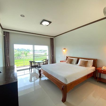 Mayuree Resort Udon Thani Exterior photo